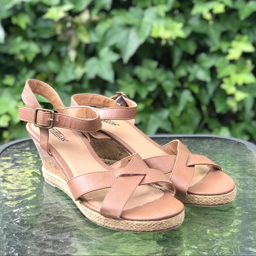 Seychelles Wedges